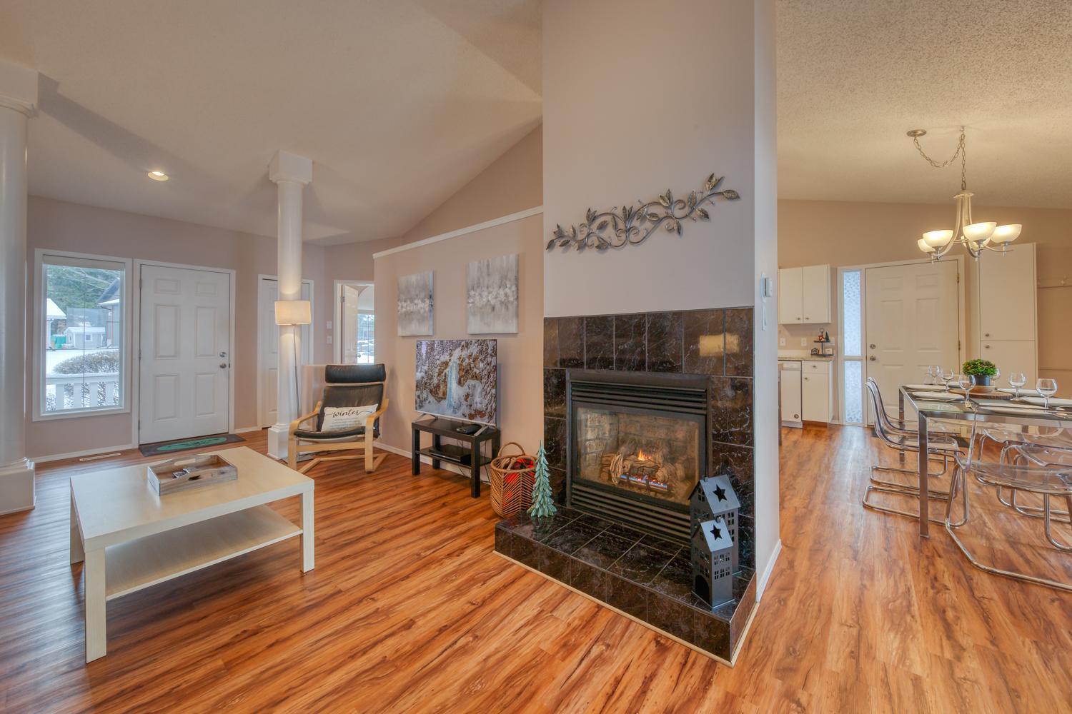 Three-Bedroom House,1714190687:JPEG