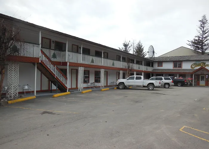 4 star hotel: Cedar Motel